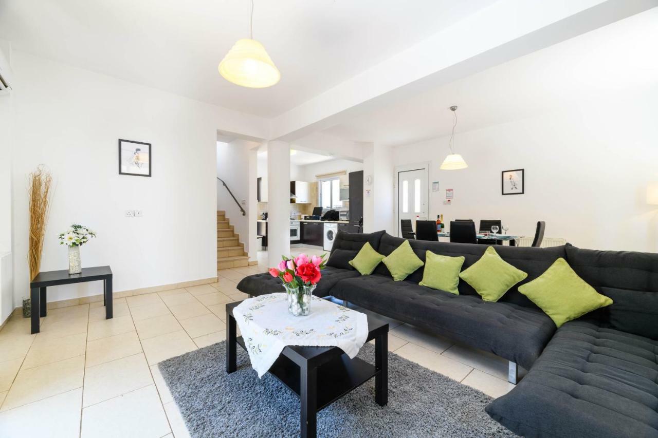 Sirena Bay Villa Pernera المظهر الخارجي الصورة
